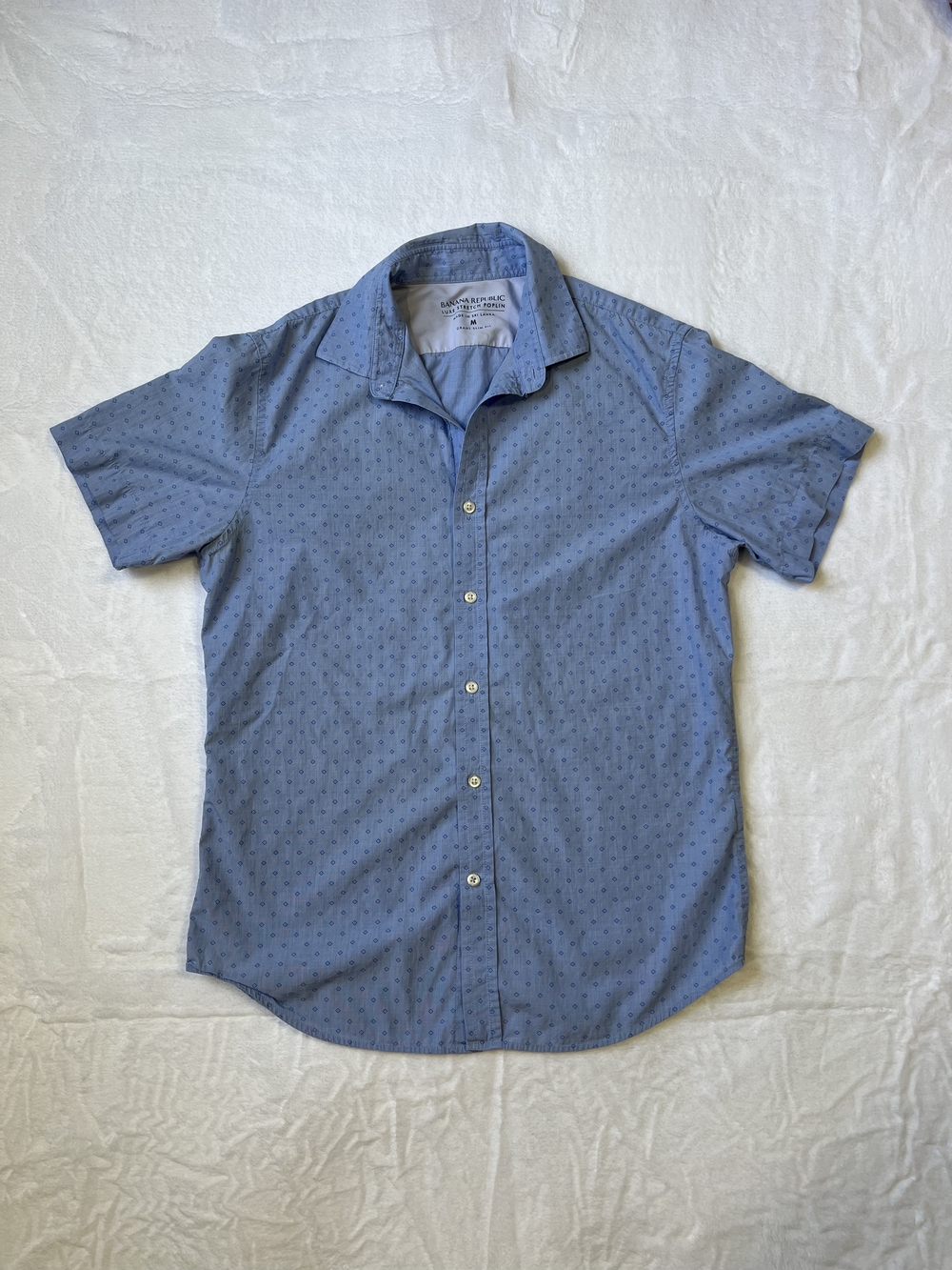 Banana Republic Luxe Stretch Poplin Light Blue Short-Sleeve Button-Down